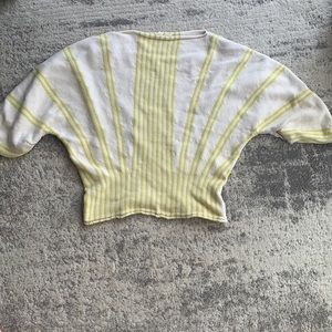 knit short sleeved sweater